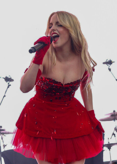 asian top onlyfans hot sexy gallery