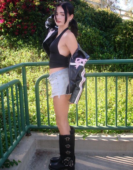 Aly Jade nude actress pics