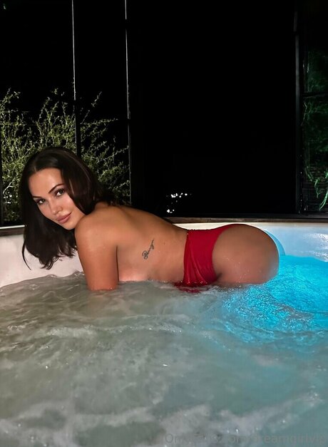 Polina Grace model hot photo