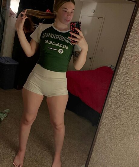 _briizzo_ model nude photo