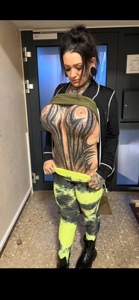 Stifflersmom pretty star photo