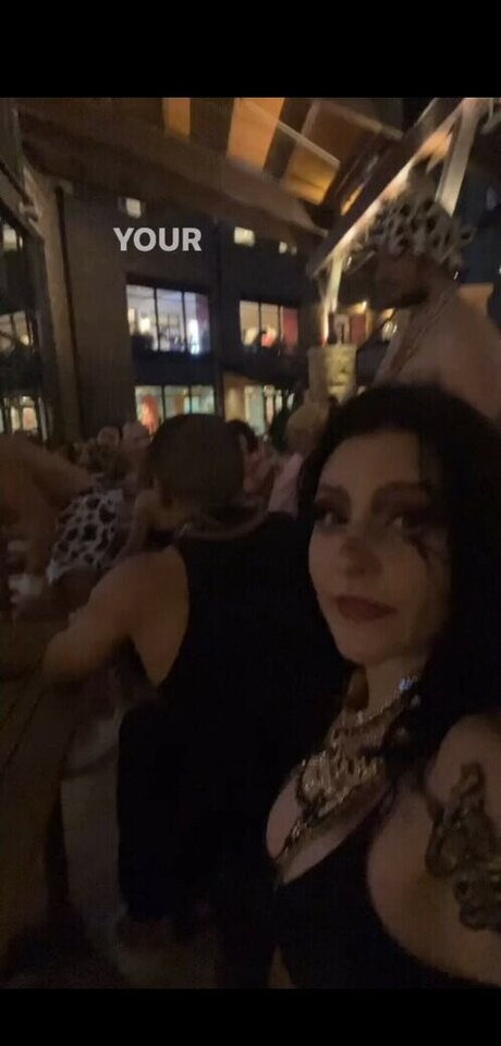 Notsoerudite pornstar nude pictures