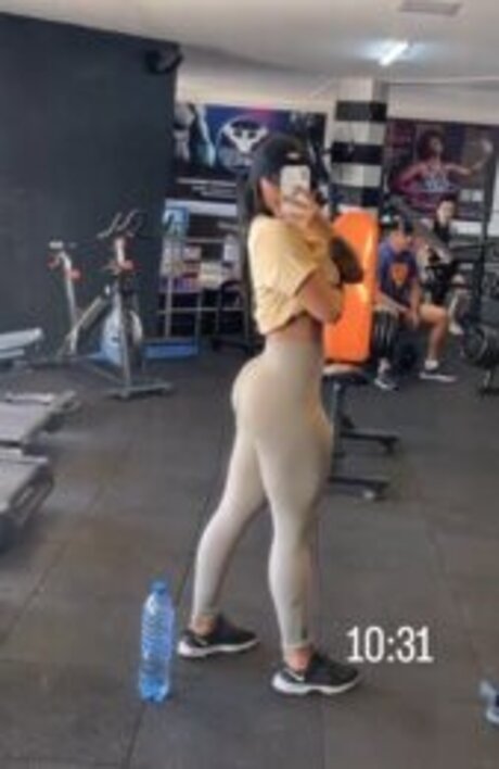 Thayna Telles model top photos