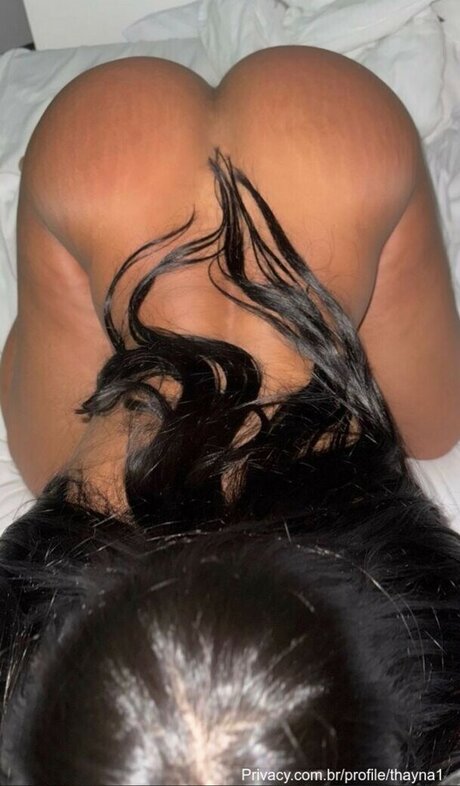 Thayna Telles xxx model photos