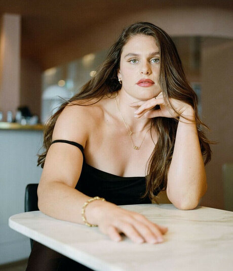 Ilona Maher nudes actress photos