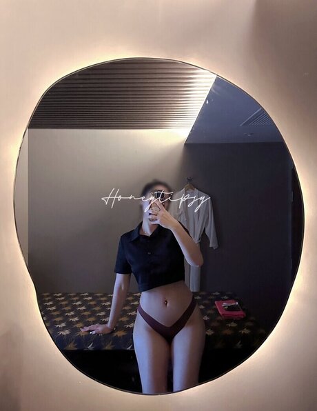 blonde college onlyfans nice pic