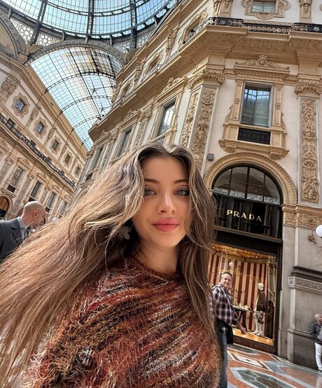 busty mom onlyfans beautiful nude pics