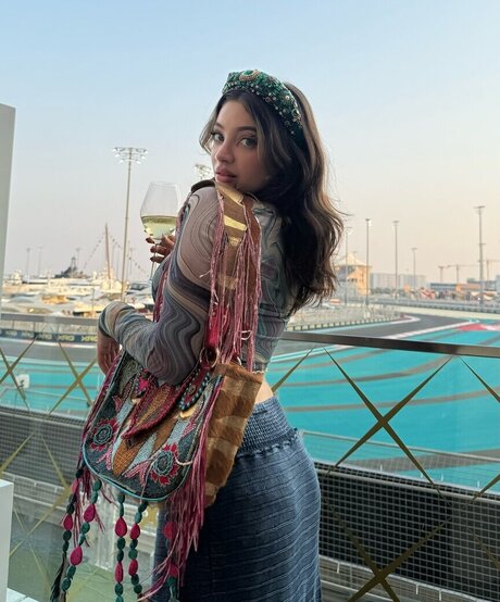 Leyla Afshonkar hd star images