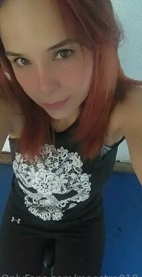 Maestra010 model exclusive image