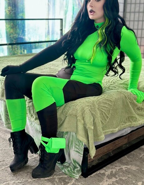 blxxdbunny model hot images