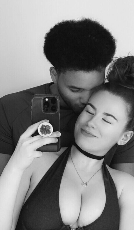 Elledolce erotic actress archive