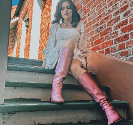 big tits cougar onlyfans nude galleries