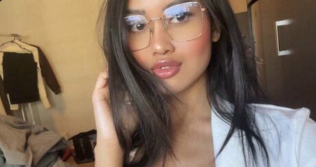 mirasong sex model photos