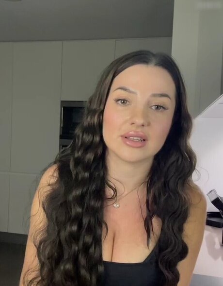 mature asian onlyfans free img