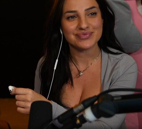 Nikoleta Milenova star top img