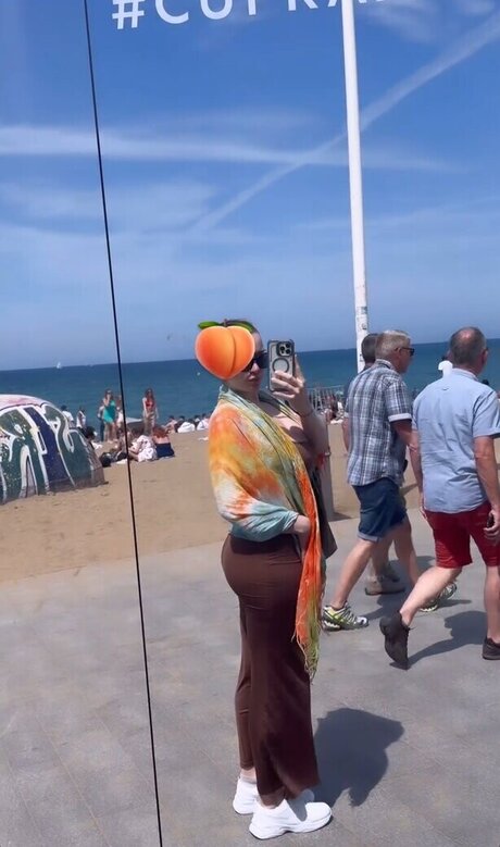 yoga onlyfans hot pic