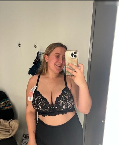 big tits squirt onlyfans free nude img