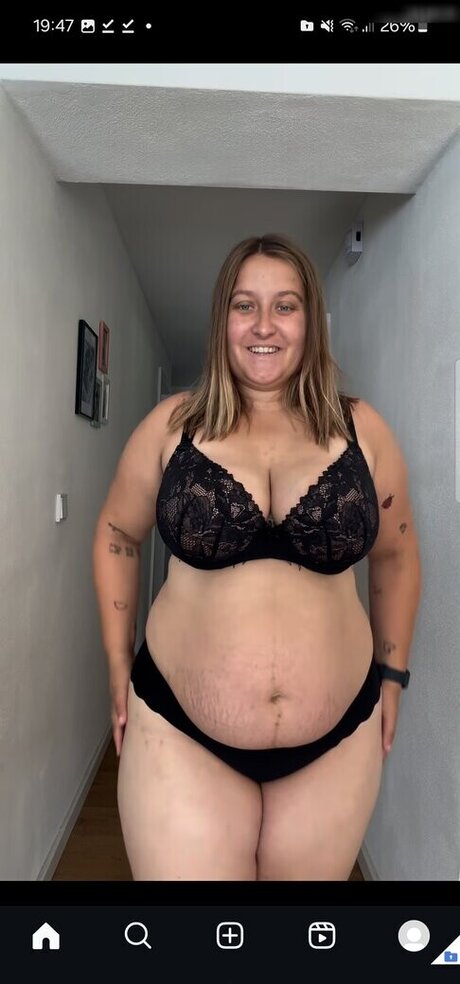 endlich zufrieden exclusive model photos