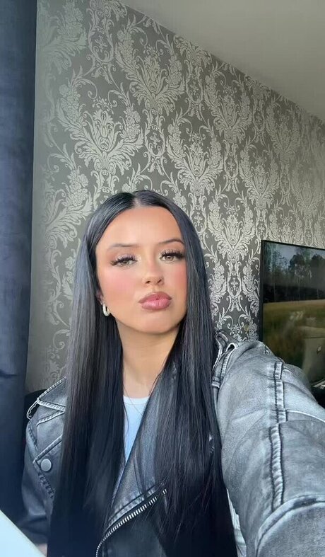 Casey Penmann xxx actress pics