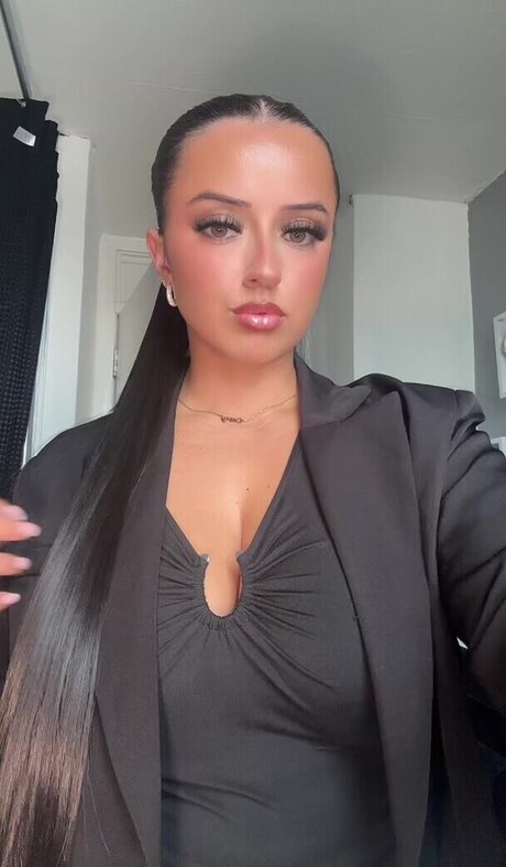 Casey Penmann high quality pornstar photos