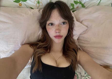 finseaa hot actress gallery