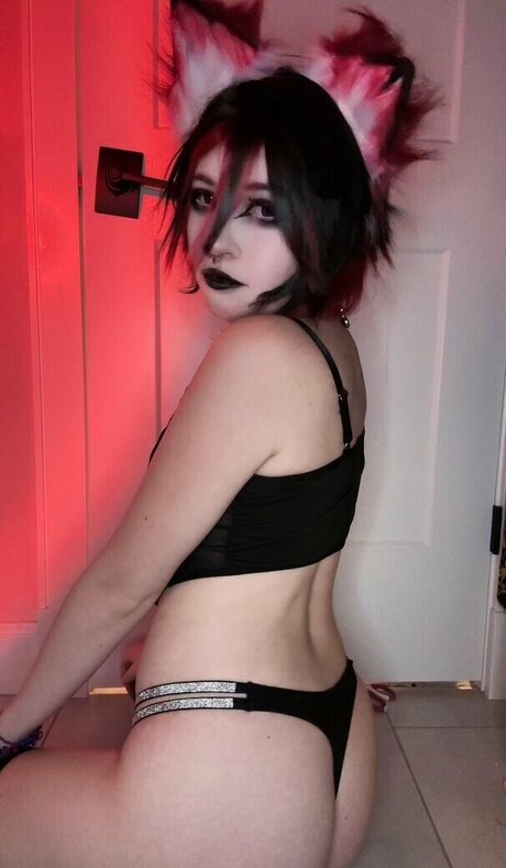 rattled bones erotic pornstar images