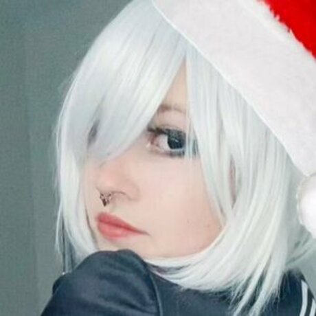 rattled bones star img