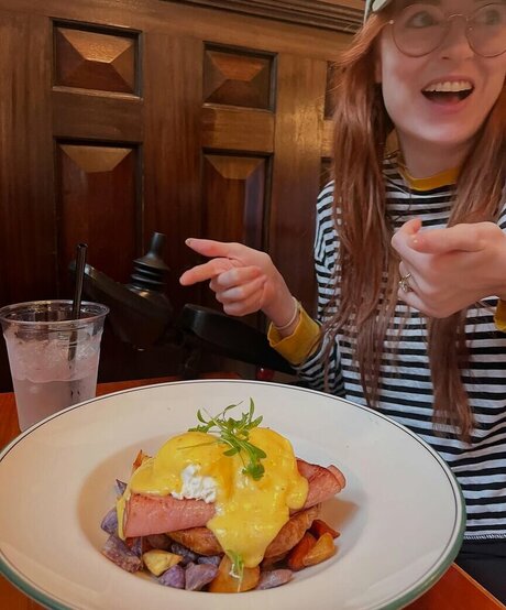 Fiona Cauley pornstar top picture