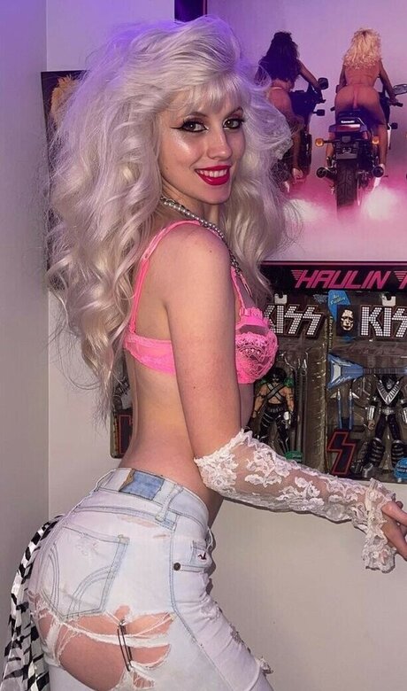 Vintagevixen80s nude pornstar image