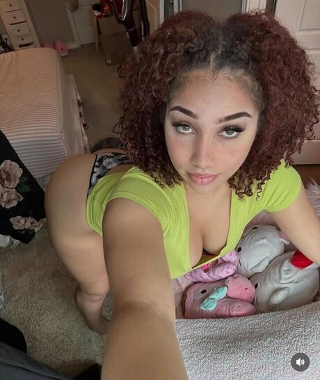 _hazelsent_ top actress image