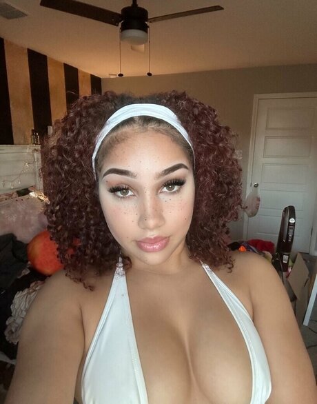 _hazelsent_ star free pics