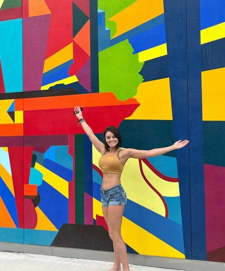 Julie Felton xxx actress pics