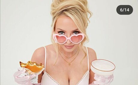 pregnant teacher onlyfans sexy nudes photo