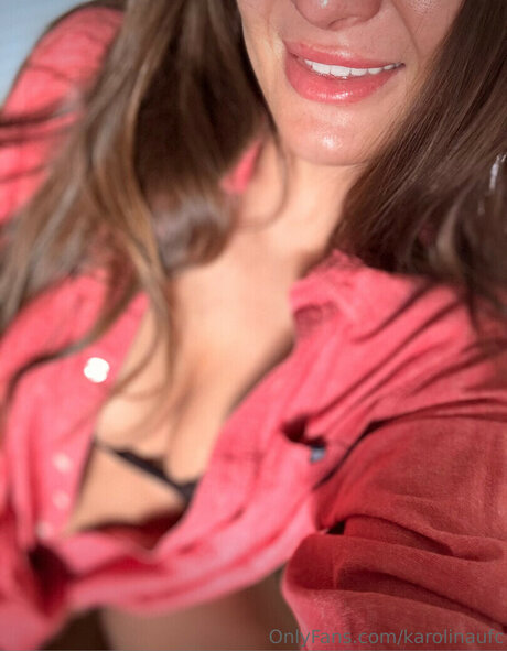 Karolina Kowalkiewicz star gallery