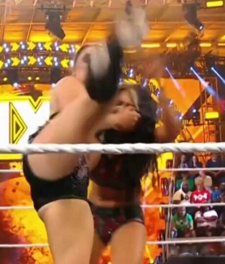 Lyra Valkyria pornstar picture