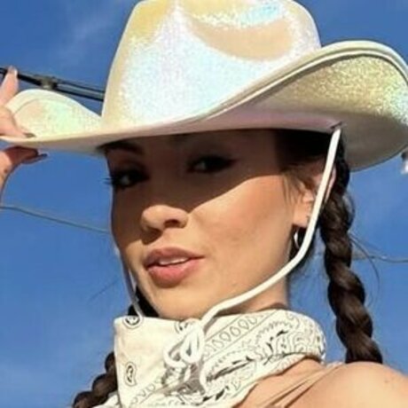 Lexxx x model exclusive img