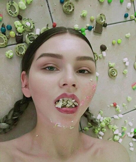 Anastasia Kreslina naked actress archive