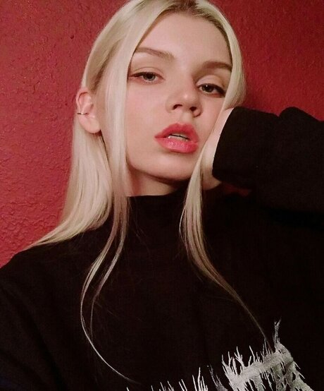 Anastasia Kreslina star nude photos