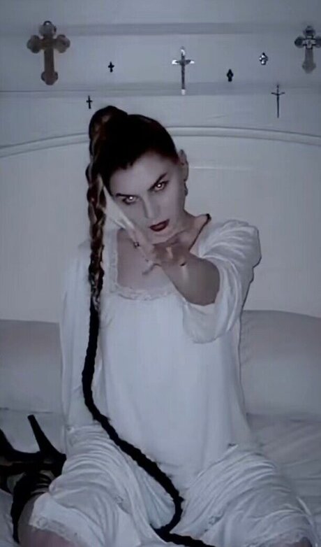 Anastasia Kreslina sexy star photo