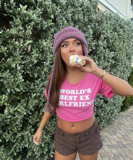 Sophie Michelle beautiful actress image