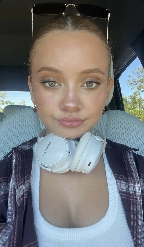 Sophie Michelle star hot images