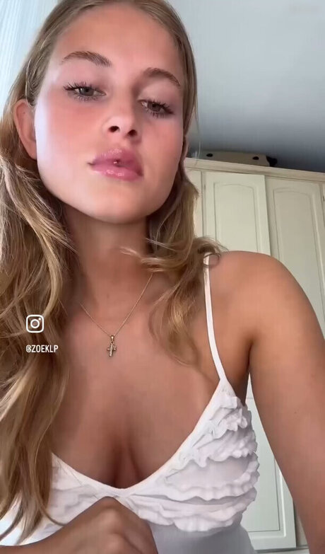 asian top onlyfans exclusive gallery