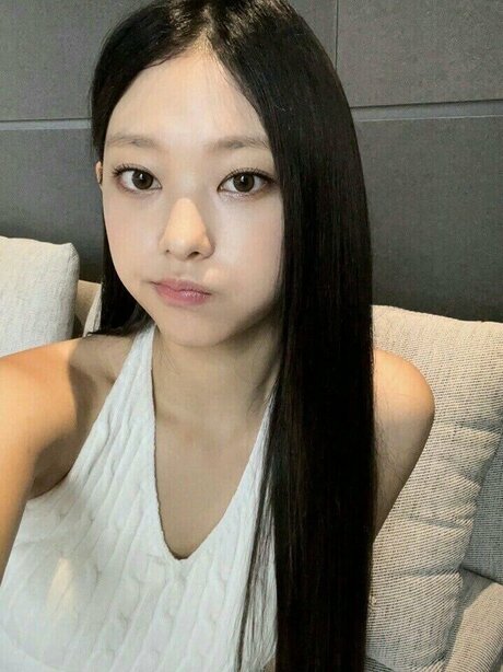 busty mom onlyfans porno photos