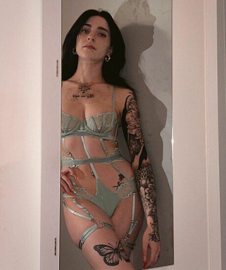 sadieeden_ star photo