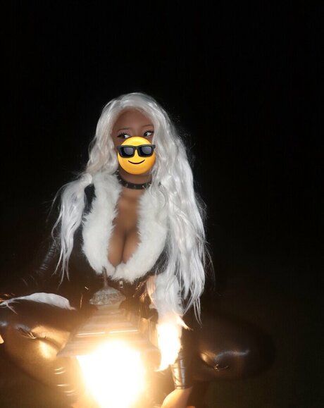 pokeltos hot star photo