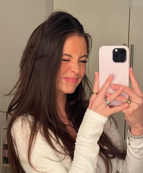 Celina Schacht star nudes pics