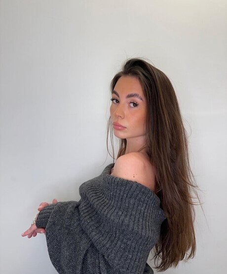 Celina Schacht pretty model galleries