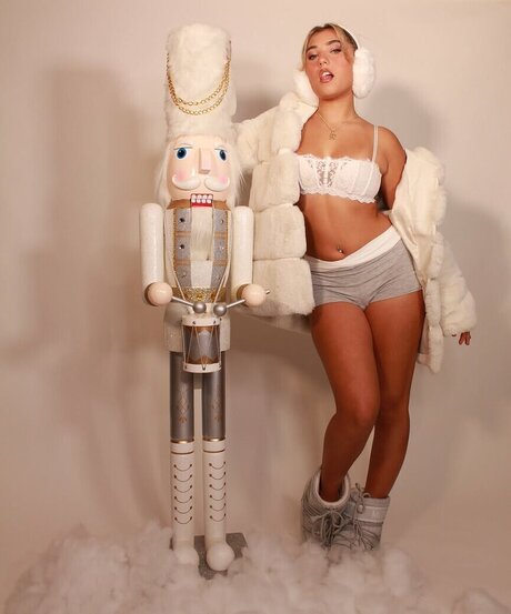 amateur lesbian onlyfans sexy nude picture