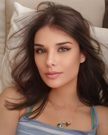 Starling ASMR model erotic archive