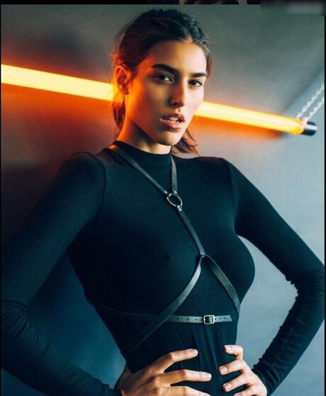 Joules117 naked pornstar photo